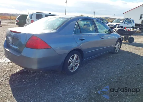 2007 Honda Accord 2.4 Se z USA, uszkodzony, nr VIN 1HGCM56397A058341